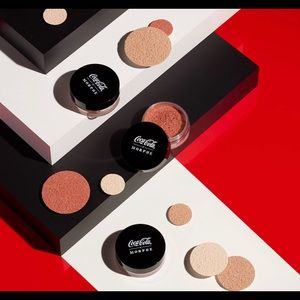 Morphe x Coca-Cola ~ ‘BUBBLY BABE’ Loose Highlighter ~ FS, RARE, & HTF ~ NIB
